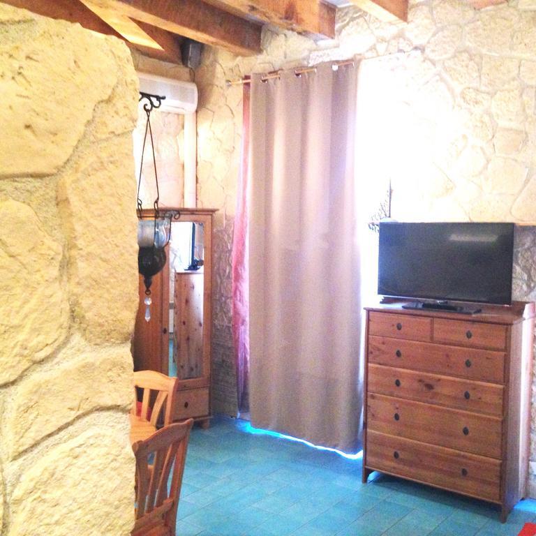 Modern Apartment 2 Bedrooms Quiet Terrace In A Palm Beach Area, 30 Meters From Seaside Cannes Exterior photo